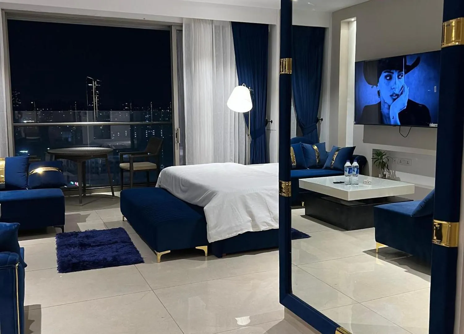 Luxury Studios Key 9 Gurgaon